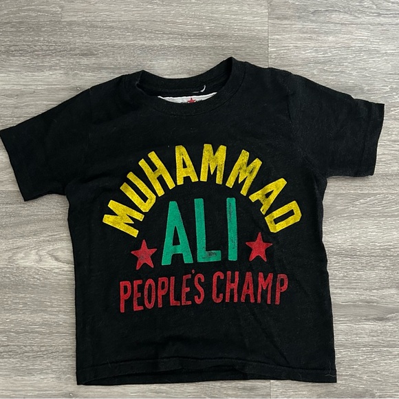 Roots of Fight Muhammad Ali Kids T-Shirt 2-4T - Picture 1 of 3